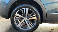 Peugeot 5008 1.2 PureTech Allure Premium 5dr EAT8 Petrol Estate